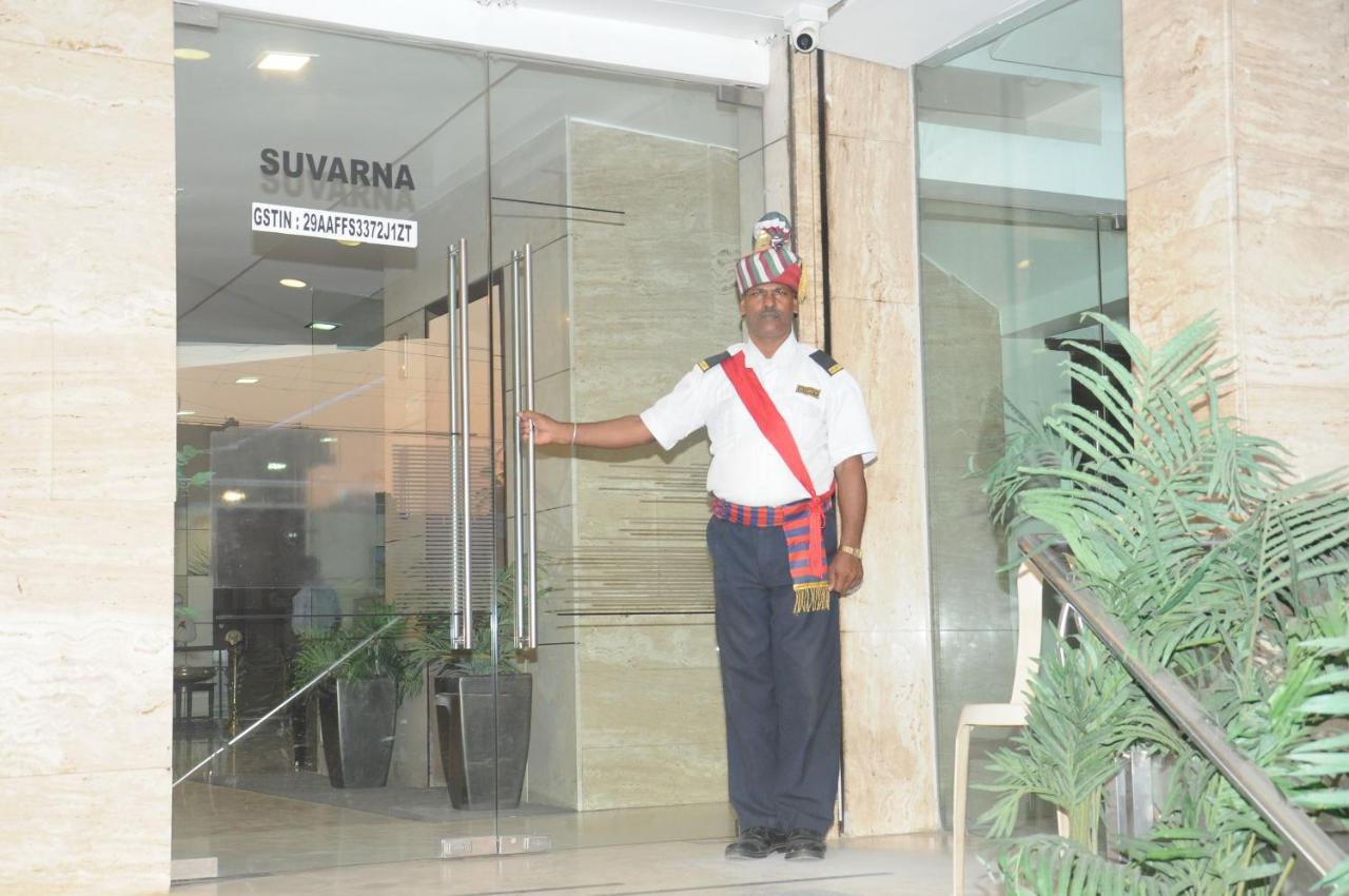 Suvarna Regency Hassan Esterno foto